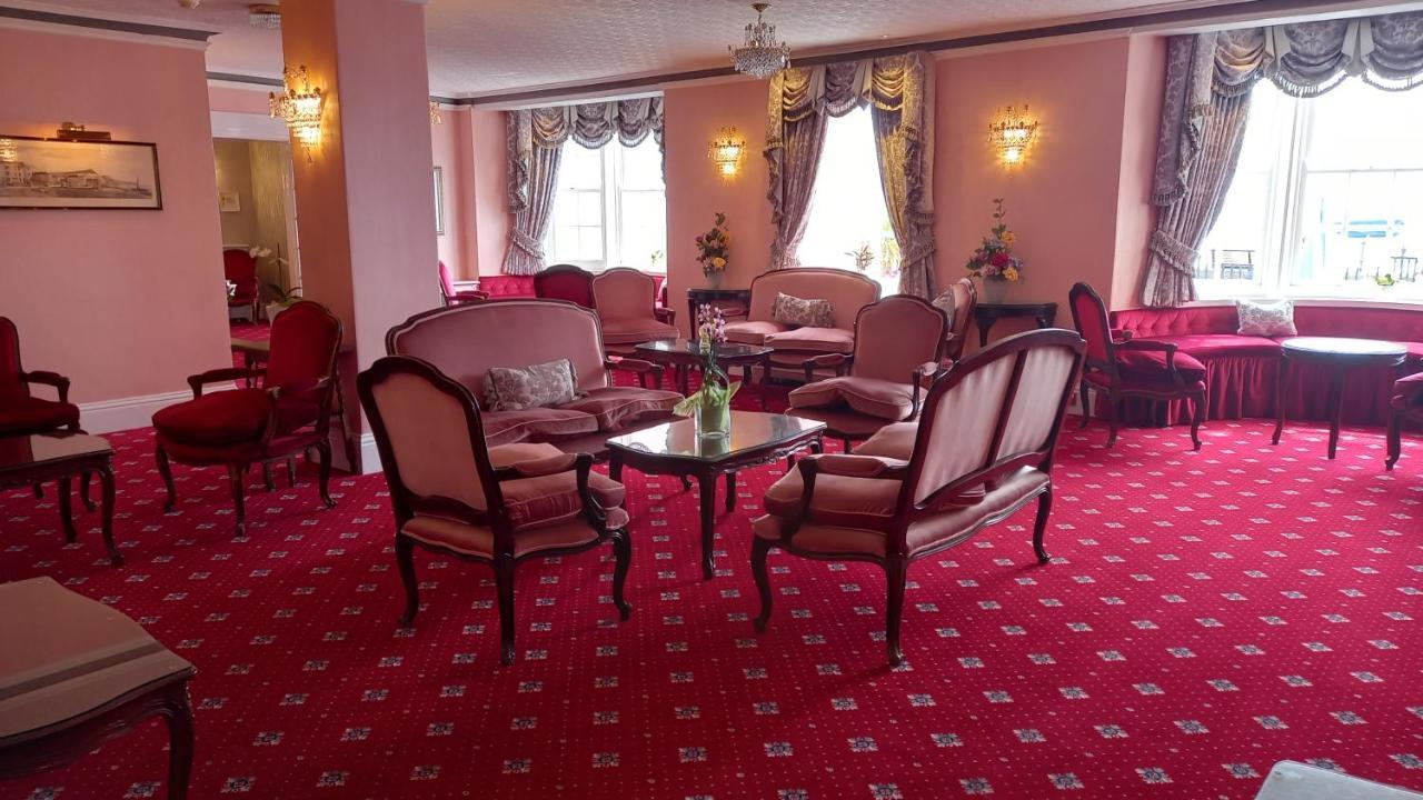 Hotel Riviera Сідмут Екстер'єр фото