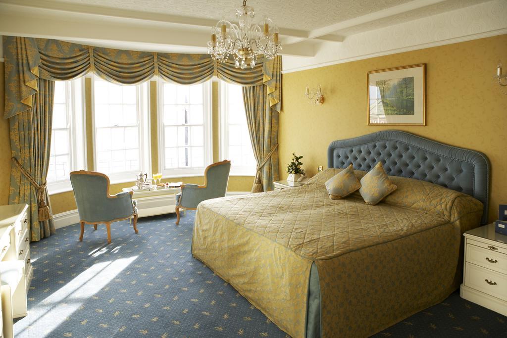 Hotel Riviera Сідмут Екстер'єр фото