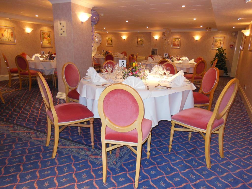 Hotel Riviera Сідмут Екстер'єр фото